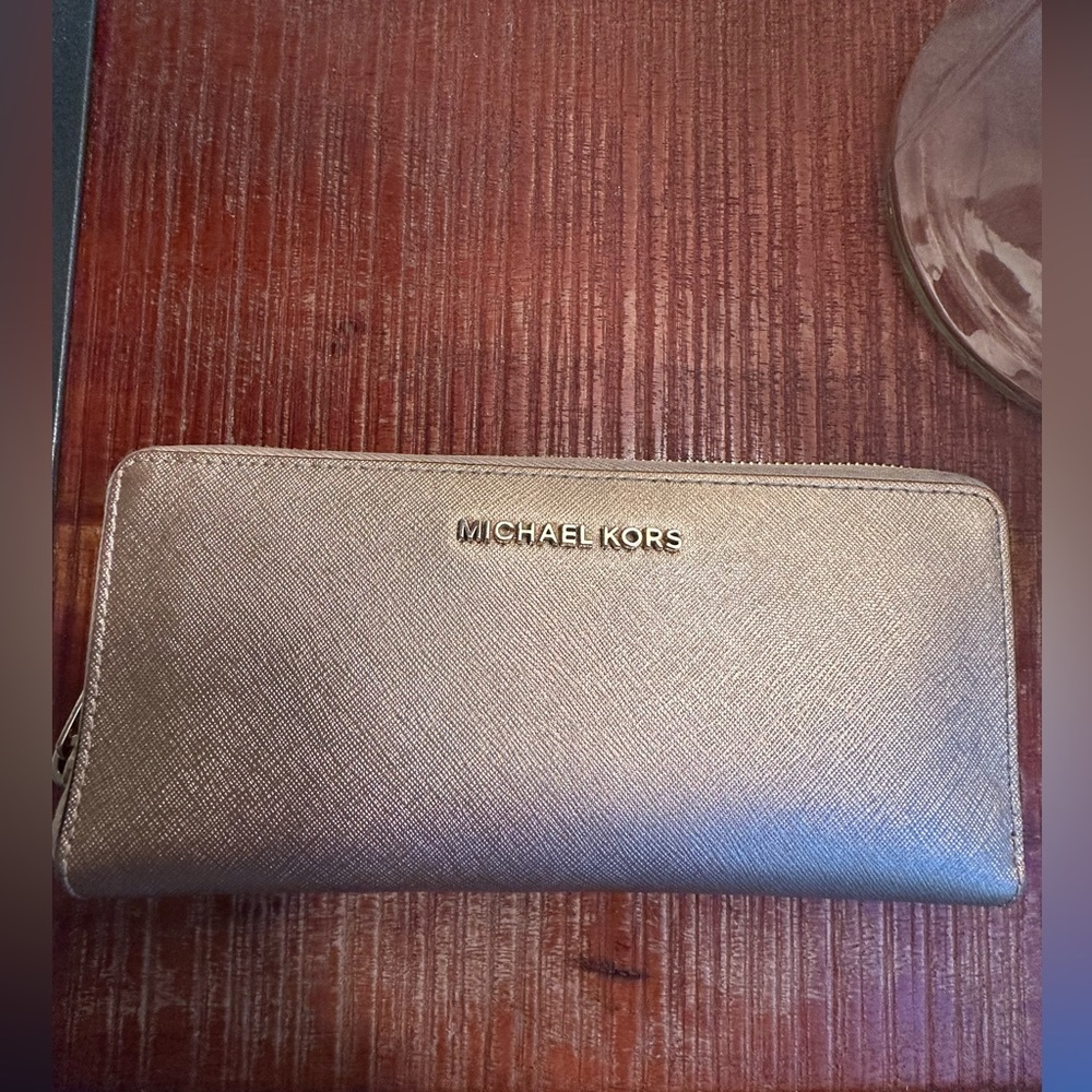 Gold Michael Kors Wallet
